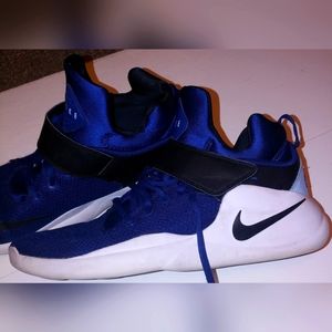 Men's Nike size 11